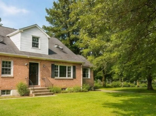99 Castle Creek Rd #2