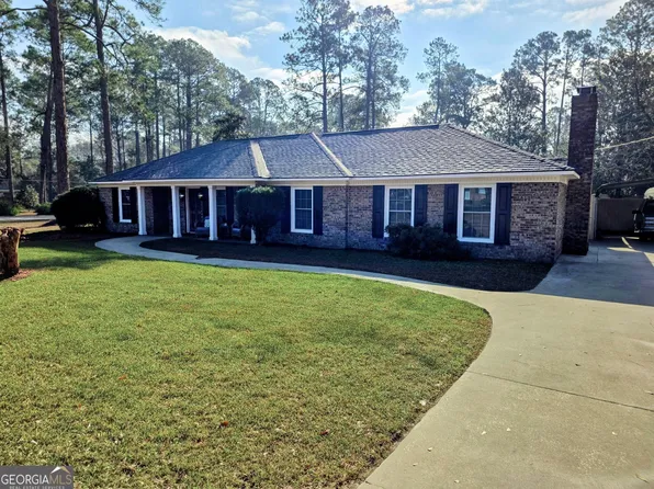 120 N Edgewood Dr, Statesboro, GA 30458