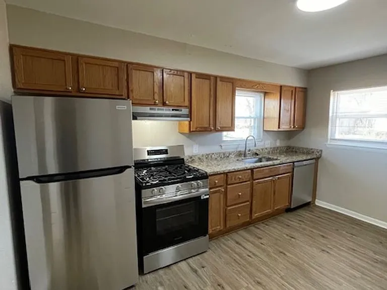 708 O St NW — Photo 3