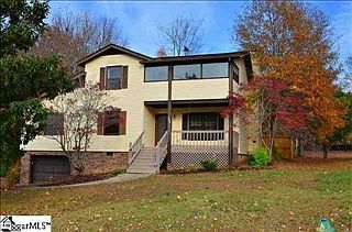 1st image of 105 Bendingwood Cir