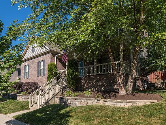 3rd image of 2481 Eastway Dr