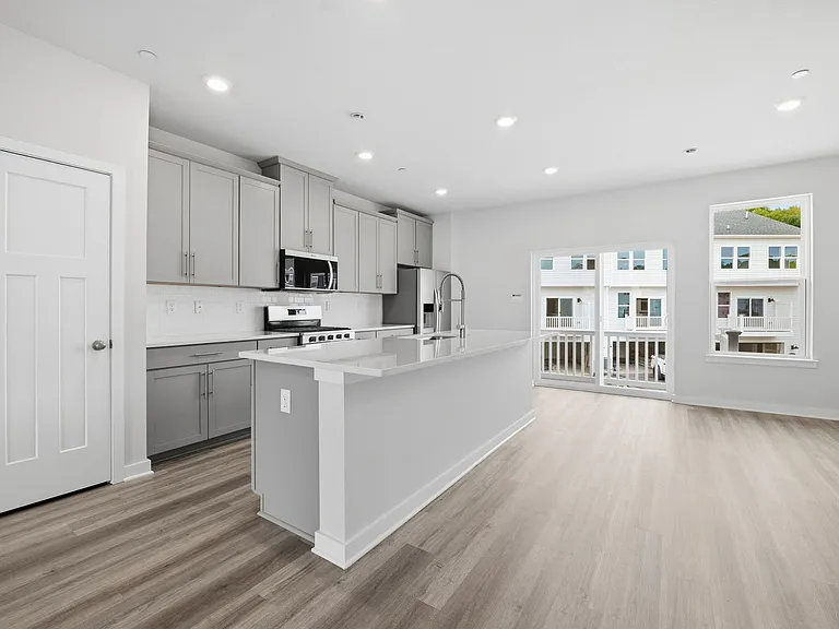 524 Cooper St — Photo 7