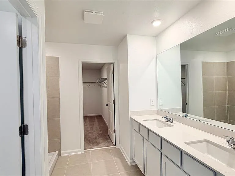 1558 Loxley Trl — Photo 26