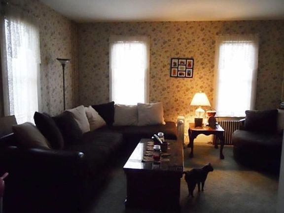 2nd image of 172 Lackawanna Ave