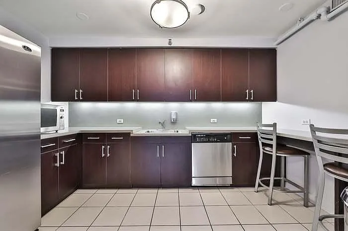 440 N Wabash Ave — Photo 15