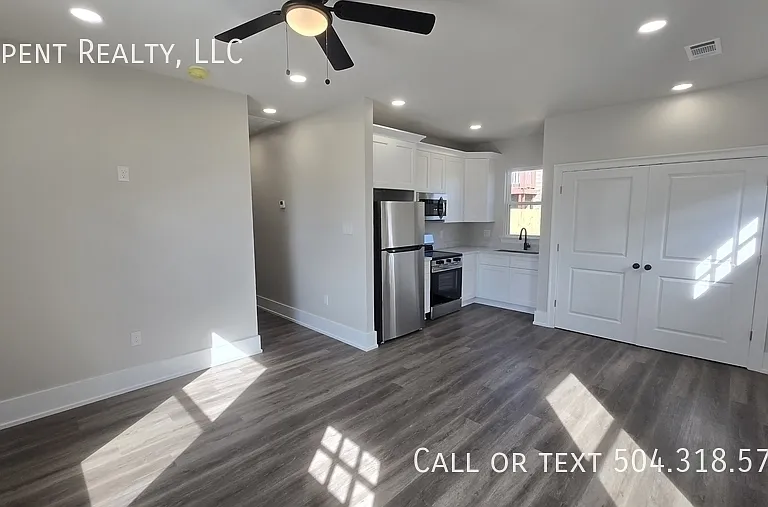3625 Park Blvd #3625 — Photo 2