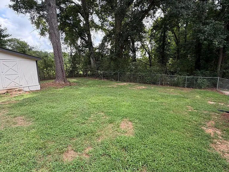 120 Kathy Ln — Photo 12