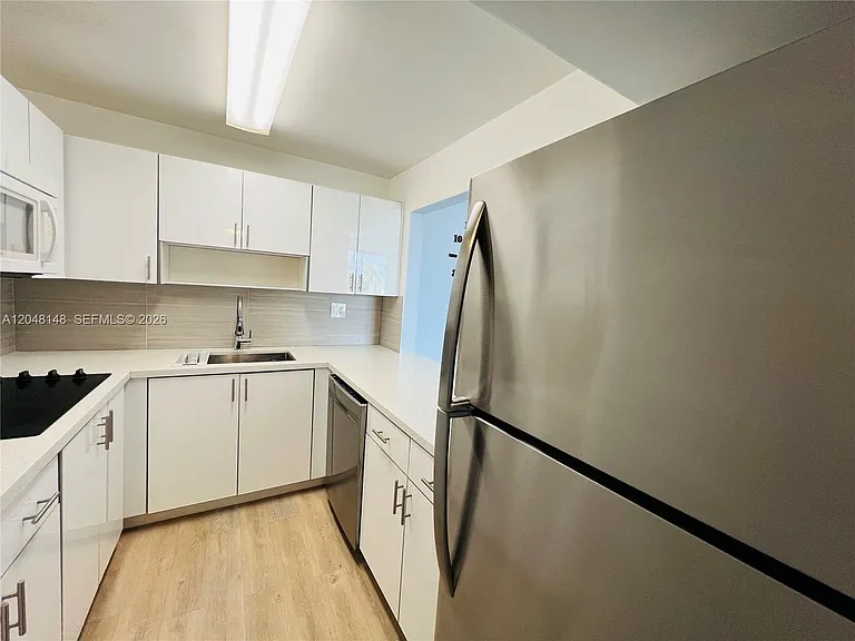 8231 NW 8th St #2310 — Photo 12