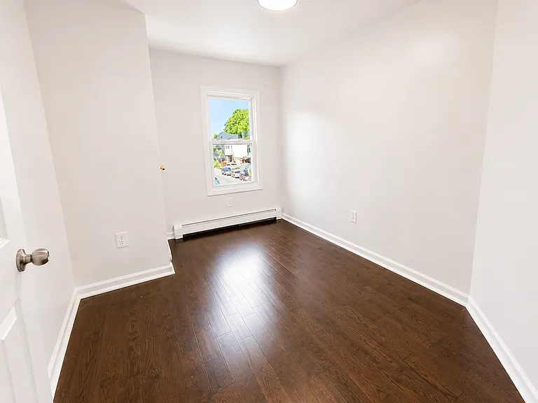 226 16th Ave #3 — Photo 7
