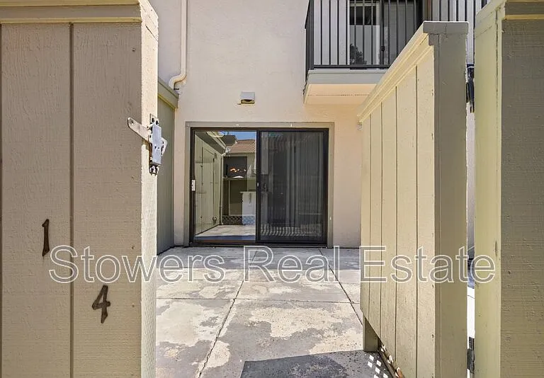 1714 Parkside Dr — Photo 22