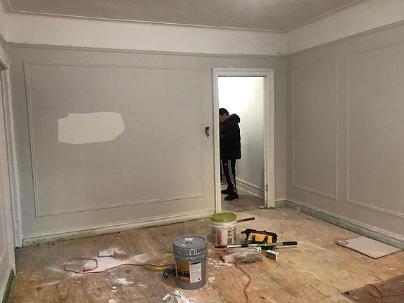 2nd image of 3305 Wallace Ave