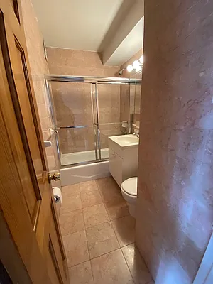 Rented by Bond New York | media 12