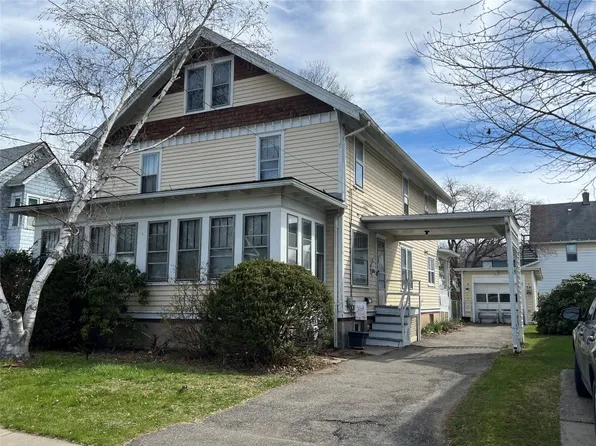 11 S Duane Ave, Endicott, NY 13760