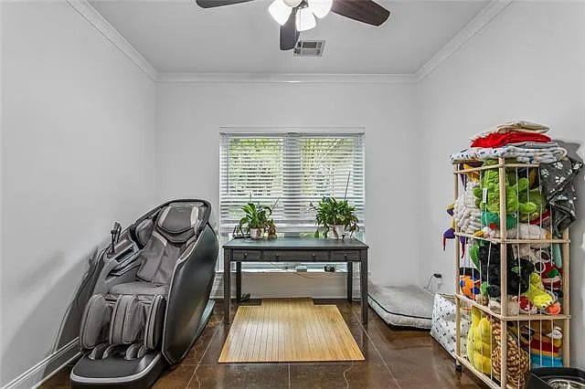 150 Riverbend Dr — Photo 16
