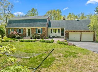 40 Sportsman Hill Rd, Madison, CT 06443