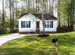 7504 Solumbra Ct, Raleigh, NC 27616