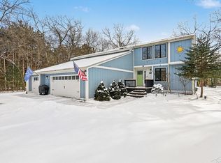 4738 Willow Bend Rd, Oscoda, MI 48750
