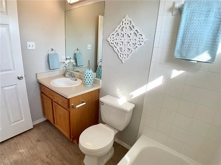 117 Decker — Photo 14