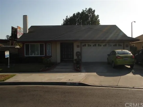 2634 W Hood Ave, Santa Ana, CA 92704