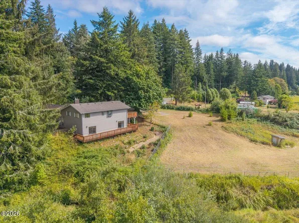 1484 Yasek Loop, Toledo, OR 97391