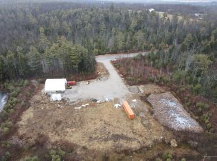 35 Ricker Rd, New Gloucester, ME 04260