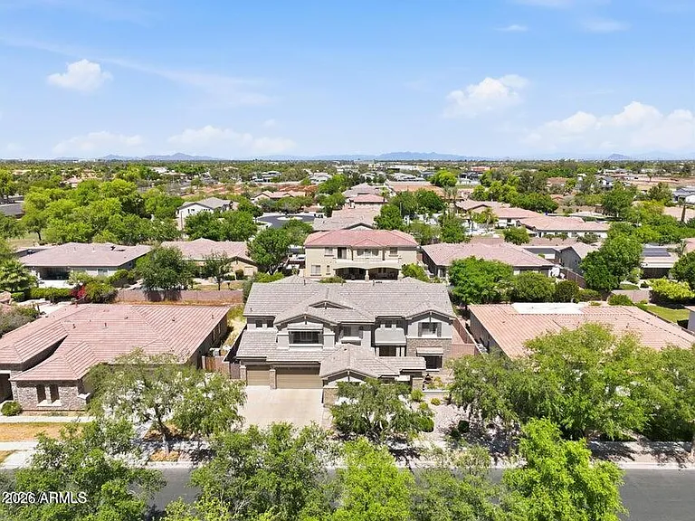 900 W Macaw Dr — Photo 85
