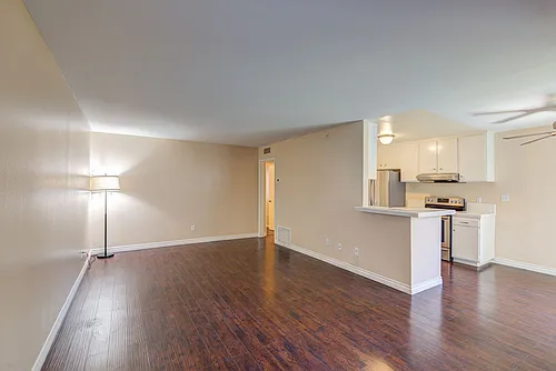 Floor plan 105