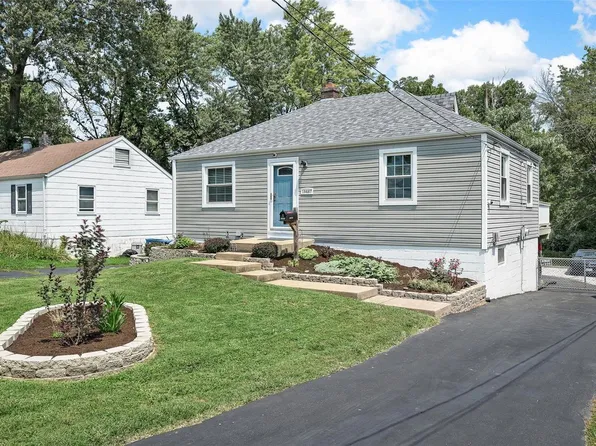 10467 Canter Way, Saint Louis, MO 63114