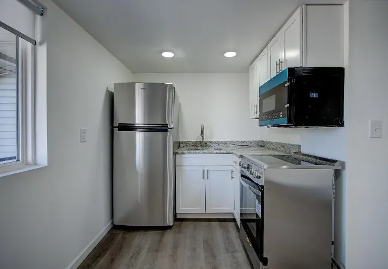 2608 S Laurel St #1 — Photo 3