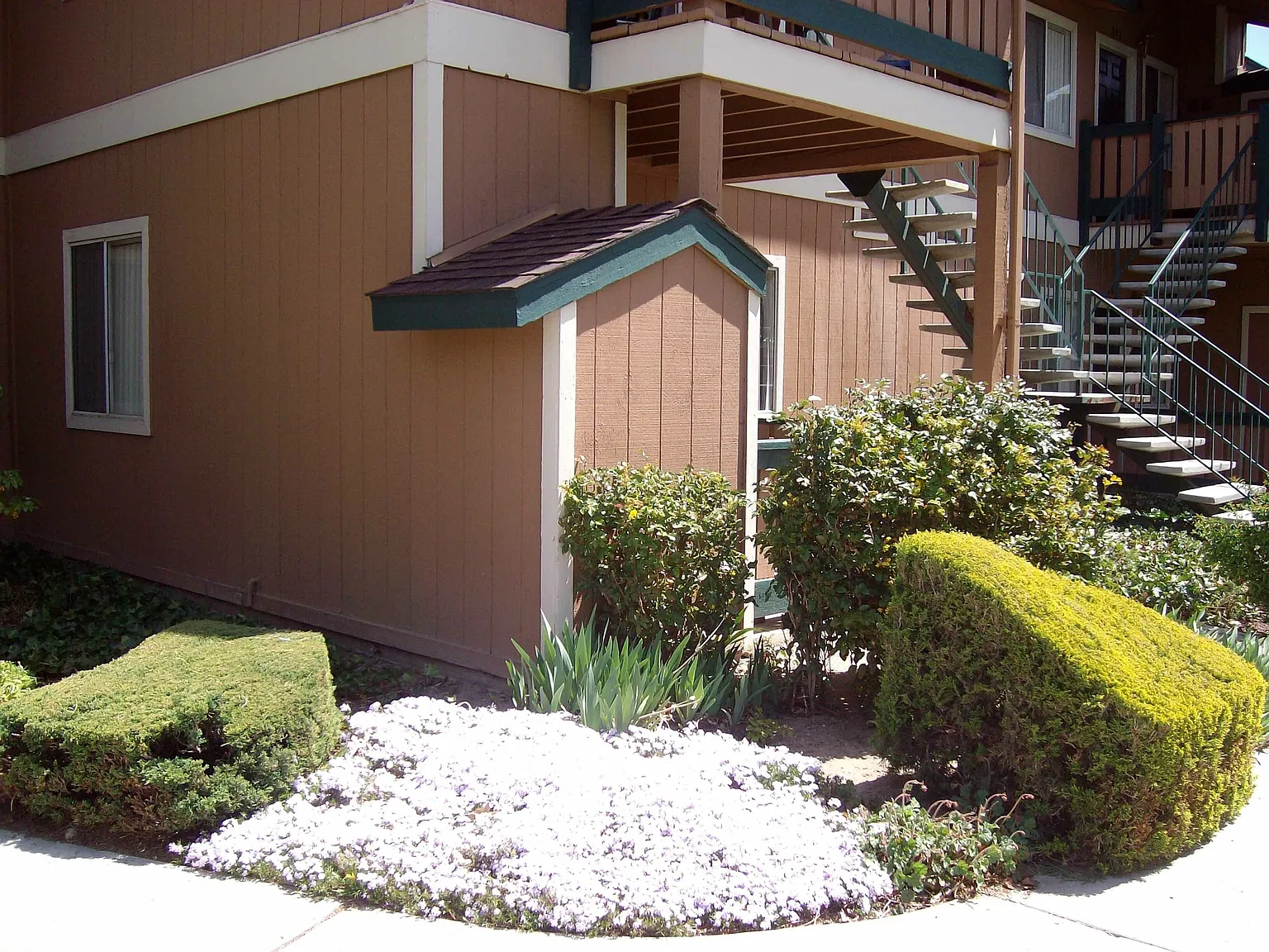 Brooktree Apartments — Photo 2