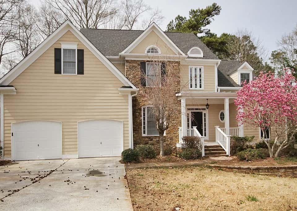 1st image of 780 River Cove Dr