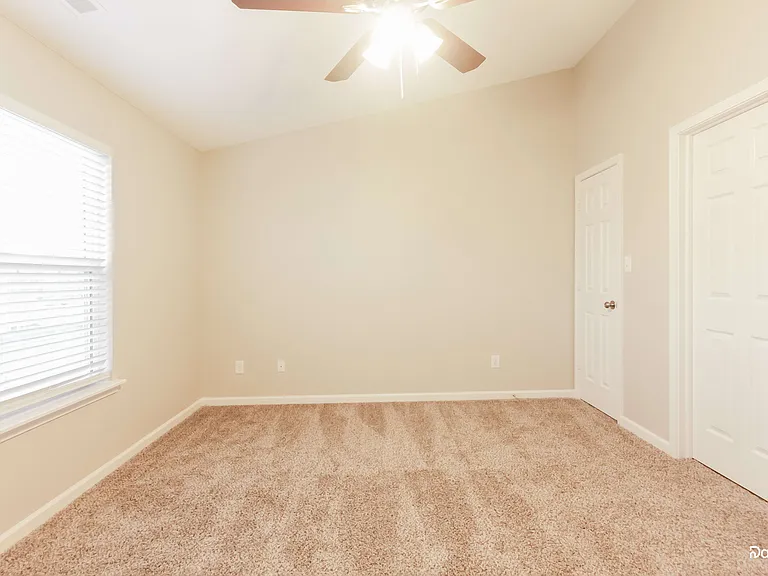 4067 Dogwood Ct — Photo 11