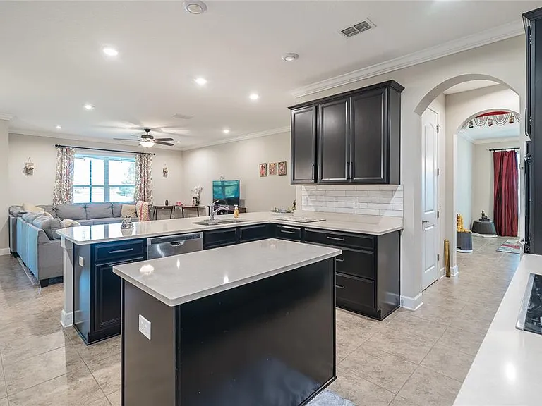 5409 Camberwell Ln — Photo 17