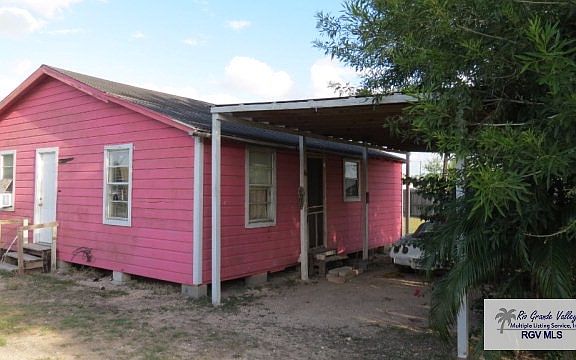 4th image of 33453 Munoz Ave