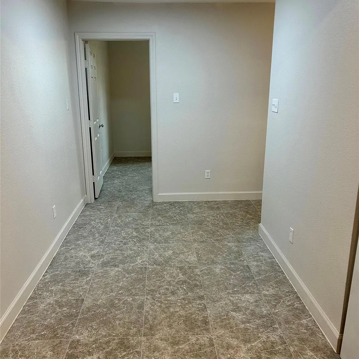 2 bed, 1.0 bath, 900 sqft, $1,400 — Photo 4