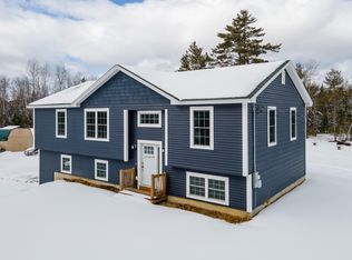 35 Clark Rd, Kenduskeag, ME 04450