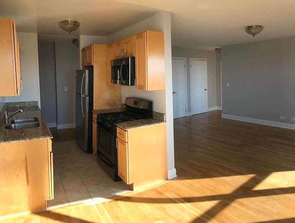 1st image of 12333 83rd Ave APT 1008