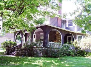 36 Fairview Ave, Mount Pocono, PA