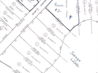 102 Leisure Ln, Raymond, ME 04071