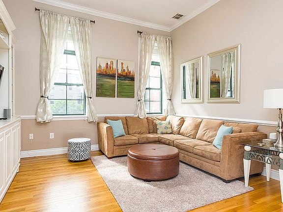 living room + crown moldings