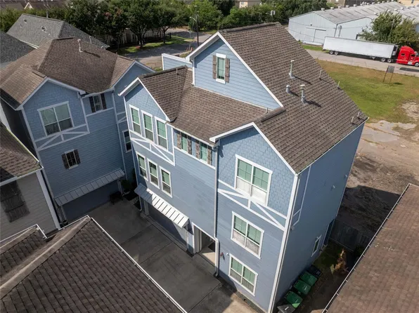 3009 Bell St #B, Houston, TX 77003