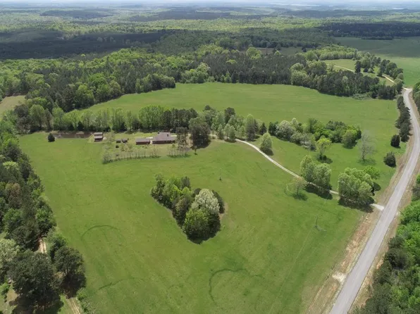 5506 County Road 83, Waterloo, AL 35677