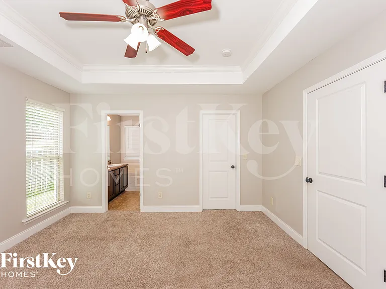 1114 Emerald Ridge Dr — Photo 12
