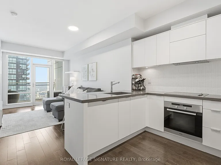 21 Widmer St #3801 — Photo 4