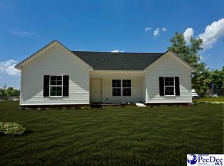 315 W 1st Ave, Pamplico, SC 29583