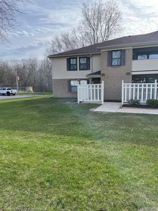 19556 Northridge Dr #22, Northville, MI, 48167