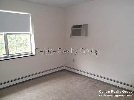 145 Lexington St #12 — Photo 4