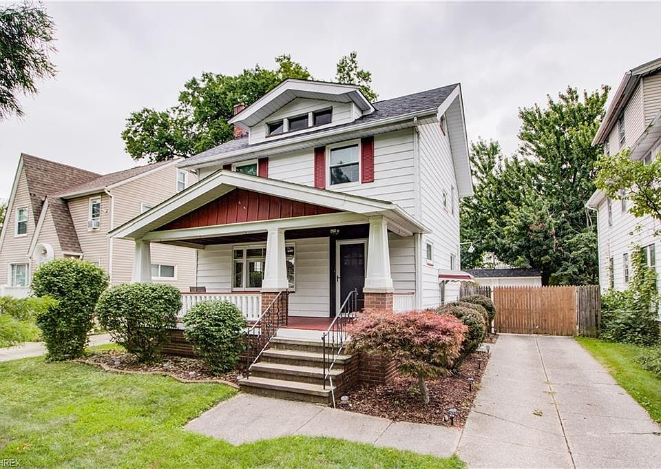 1st image of 4017 W 160th St