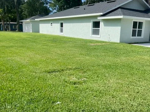 732 6th St, Holly Hill, FL 32117