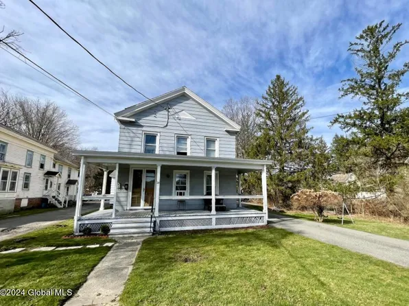 26 W Main Street, Cambridge, NY 12816